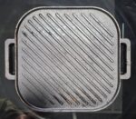ماهیتابه گریل و استیک‌پز چدنی دوطرفه (سایز ۲۷.۵ سانتیمتر)